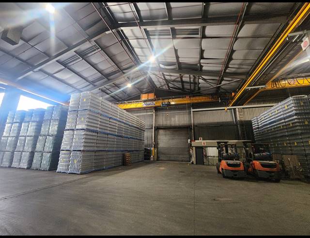 18,423M² WAREHOUSE TO LET IN ROODEKOP